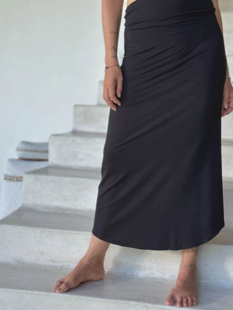 Layer Wrap Skirt with Slit,Flat Front View Drape in Back